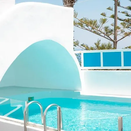 Magical Santorini 1 Bedroom Cave Beautiful Sea Views Air-conditioning Finikia Villa *